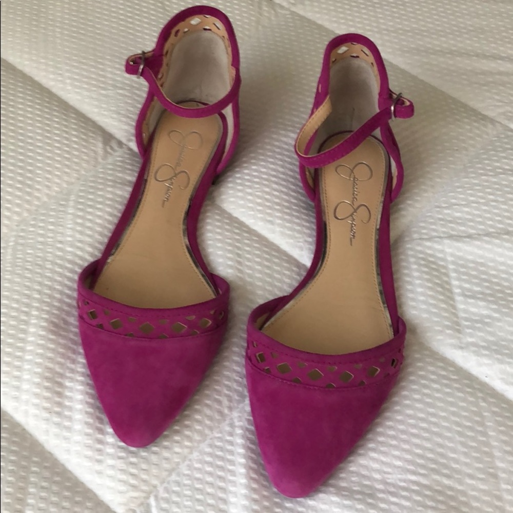 Cute suede fuchsia ankle strap flats size 7.5